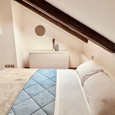 נאפולי Unonoveuno Luxury Apartment מראה חיצוני תמונה