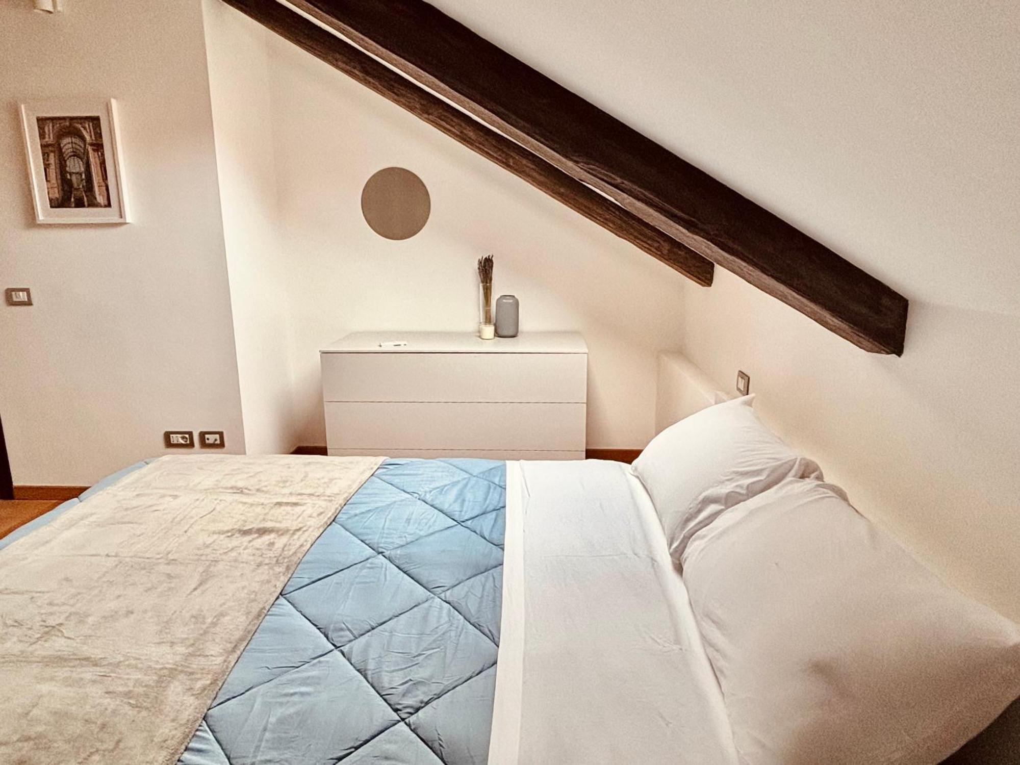 נאפולי Unonoveuno Luxury Apartment מראה חיצוני תמונה