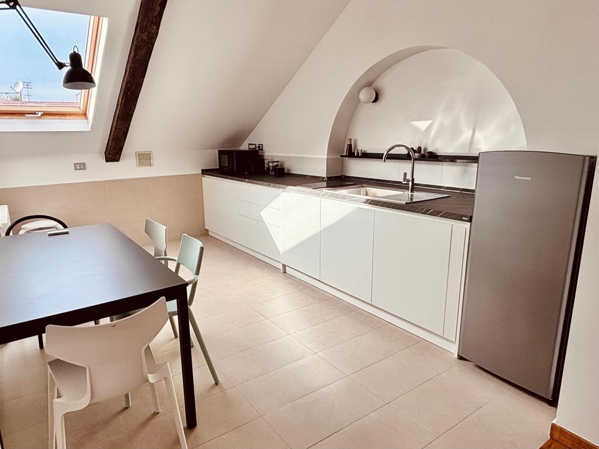 נאפולי Unonoveuno Luxury Apartment מראה חיצוני תמונה